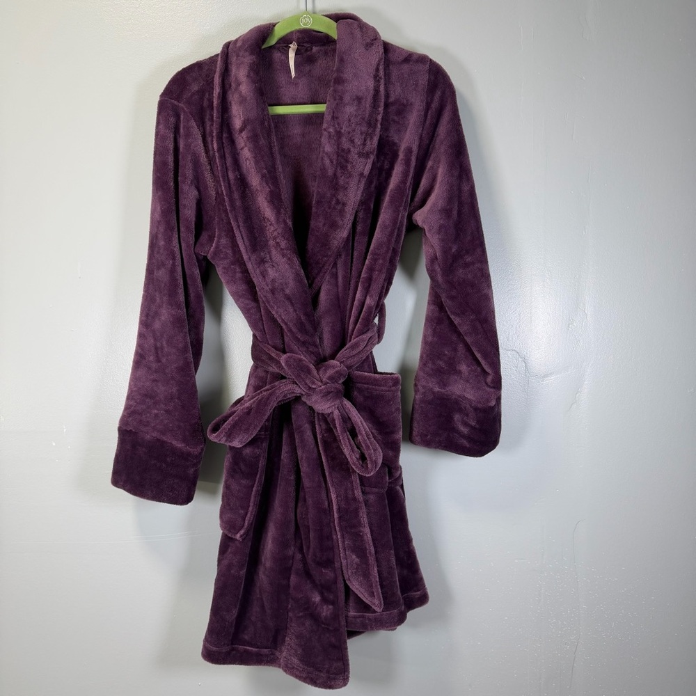 Soma Intimates Plush‎ Fleece Robe Plum Purple Soft Warm Short Wrap S/M